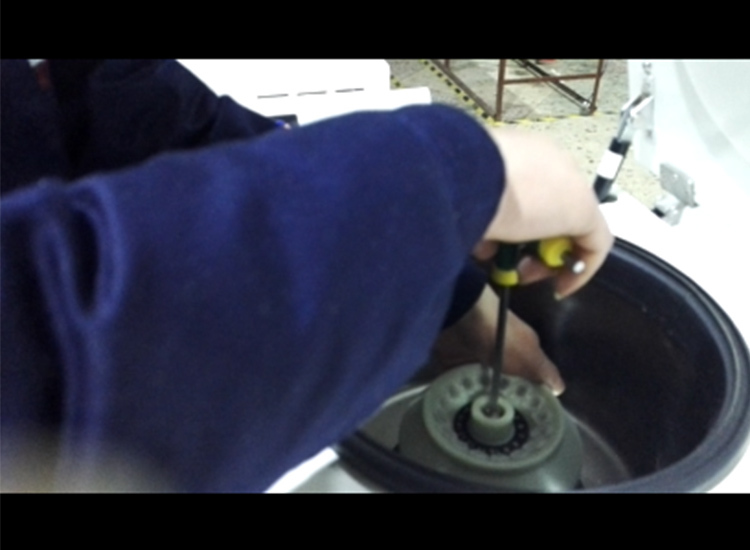 臺式醫用離心機的正確安裝流程